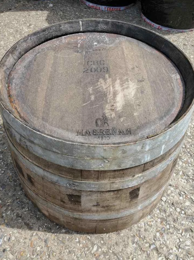 FLAT TOP Oak WINE BARREL - Ideal garden table, coffee table, side table, patio-