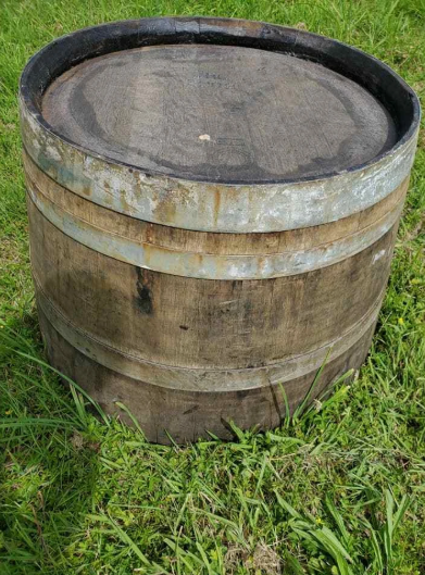 FLAT TOP Oak WINE BARREL - Ideal garden table, coffee table, side table, patio-